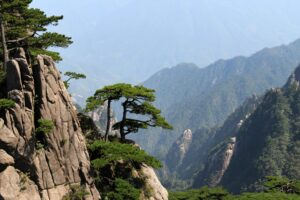 3-Day Ancient Villages and Yellow Mountain Tour