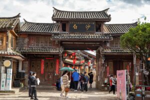 7-Day Kunming, Lijiang, and Lugu Lake Tour